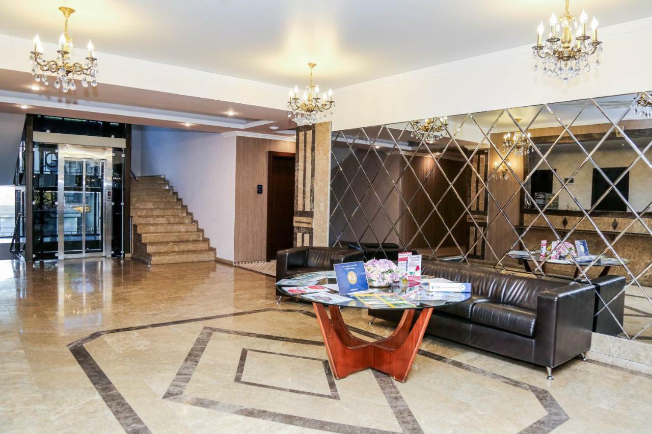 Grand Hotel Gagra Ngoại thất bức ảnh