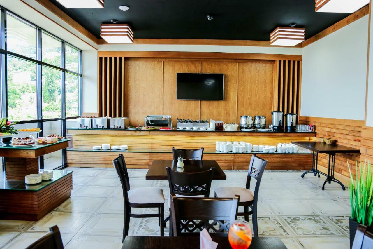 Grand Hotel Gagra Ngoại thất bức ảnh