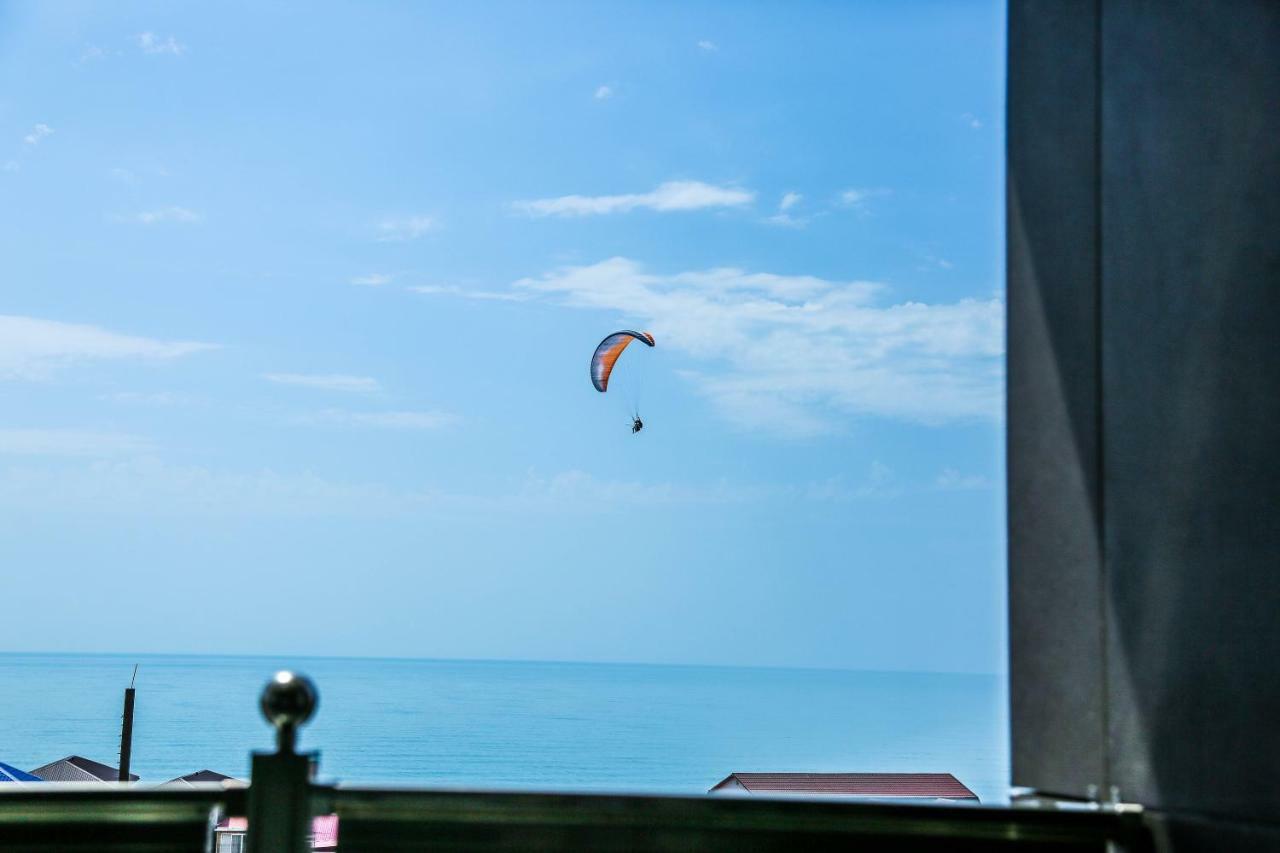 Grand Hotel Gagra Ngoại thất bức ảnh