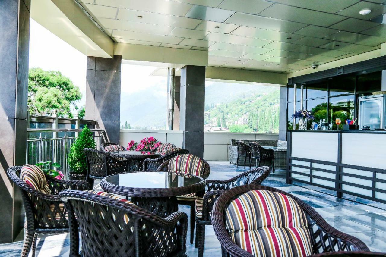 Grand Hotel Gagra Ngoại thất bức ảnh